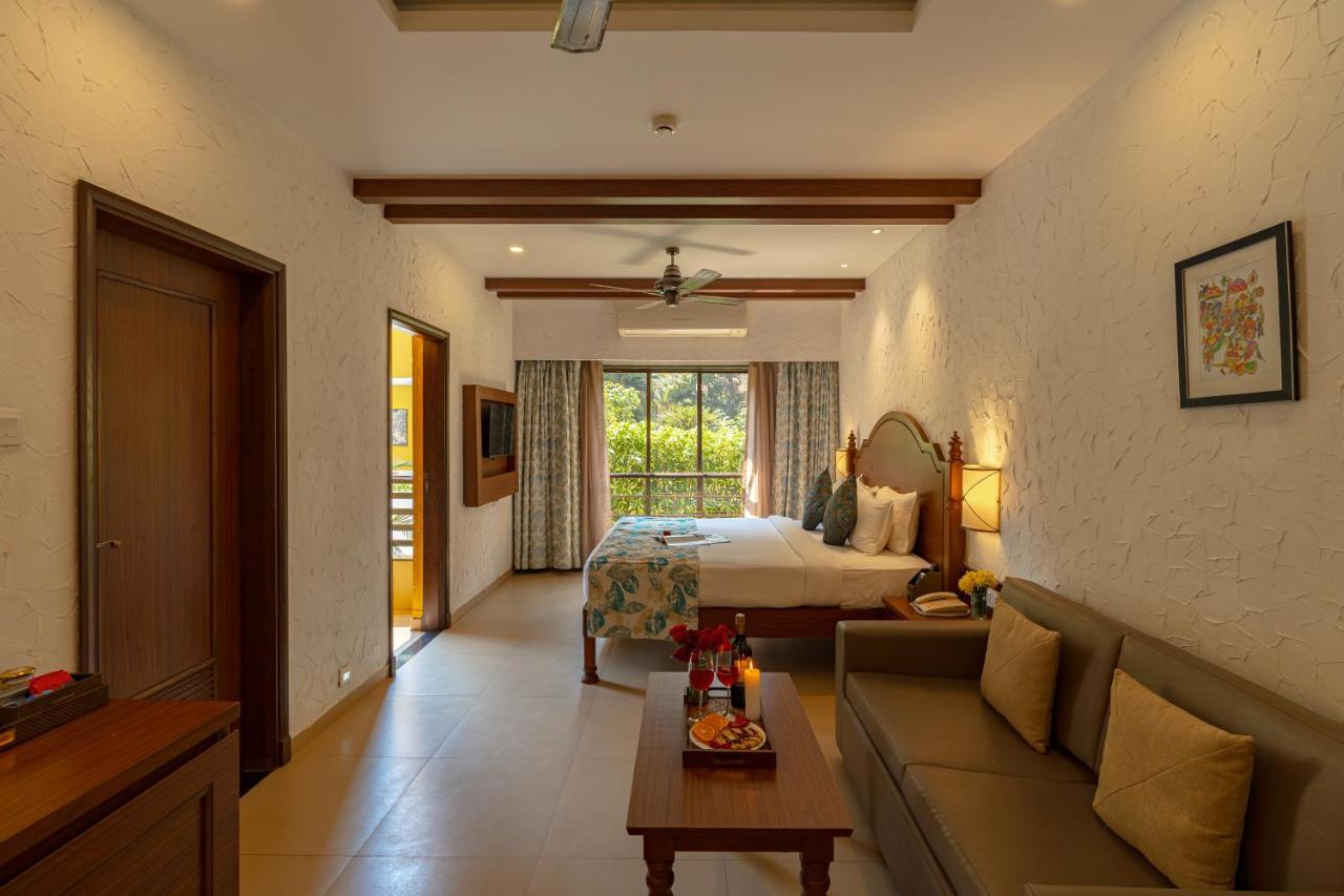 Adamo The Bellus Calangute Hotel Exterior photo